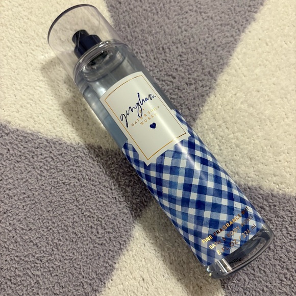 Bath & body works gingham body spray - Picture 1 of 3